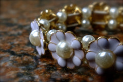 Daisy bracelet